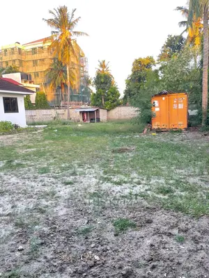 Plot and House for Sale at Mbezi Beach Near White Sand