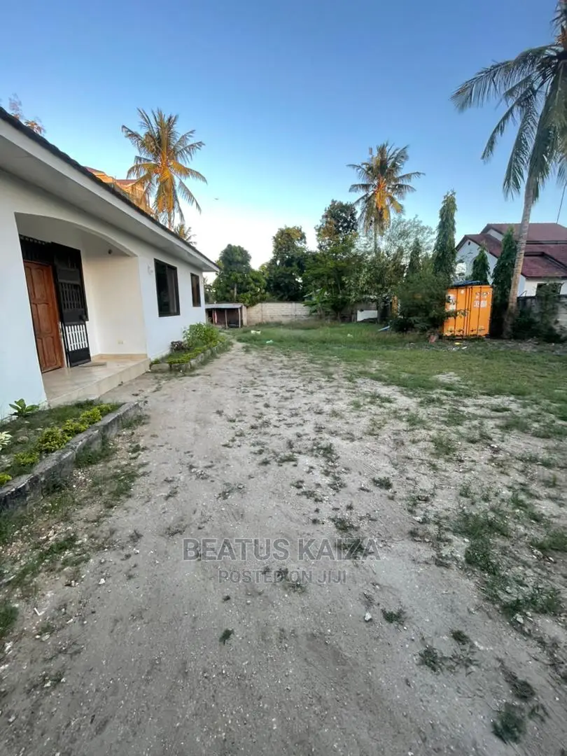 Plot and House for Sale at Mbezi Beach Near White Sand