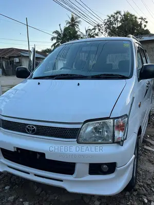 Toyota Noah 2001 White