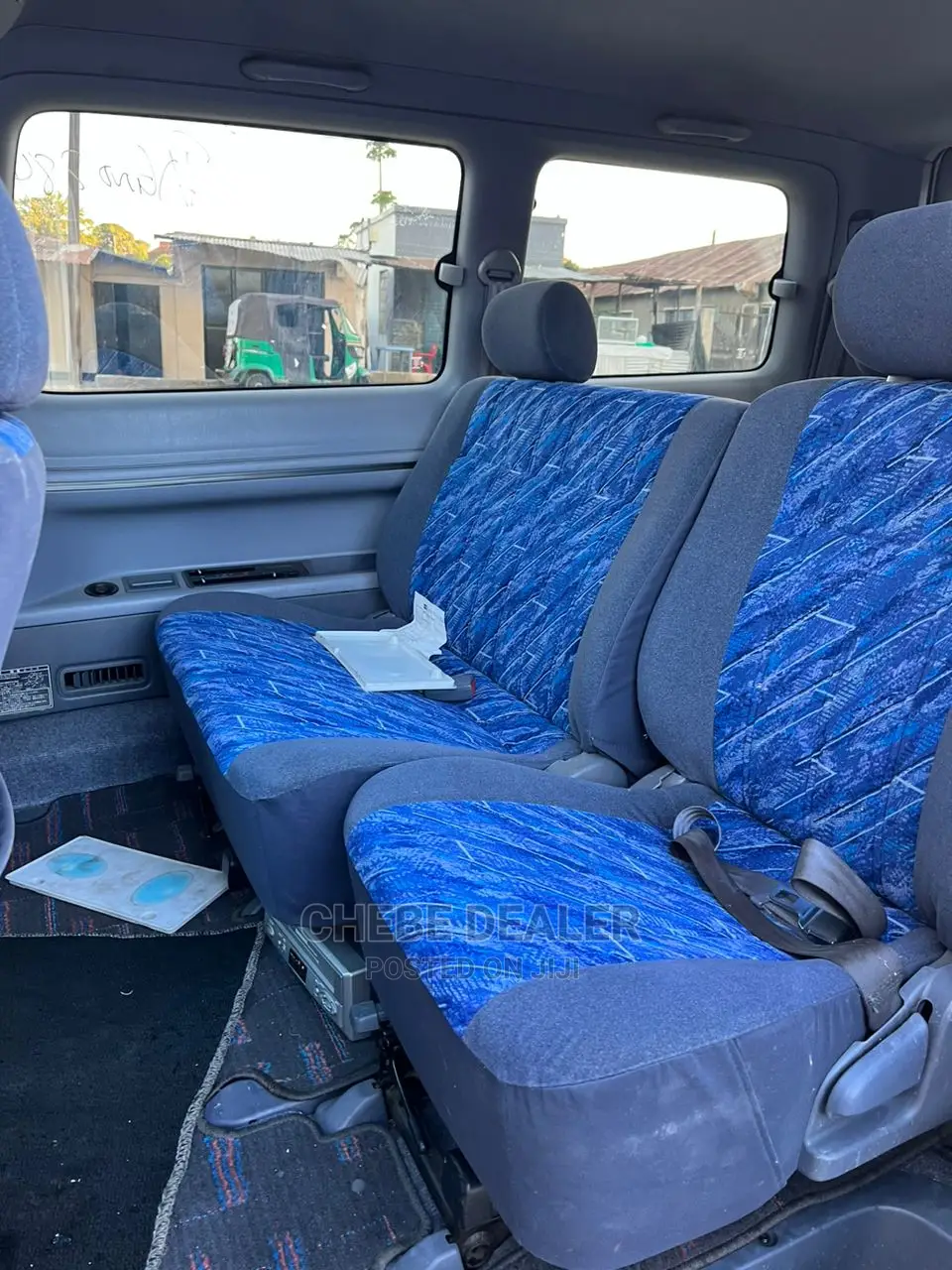 Toyota Noah 2001 White
