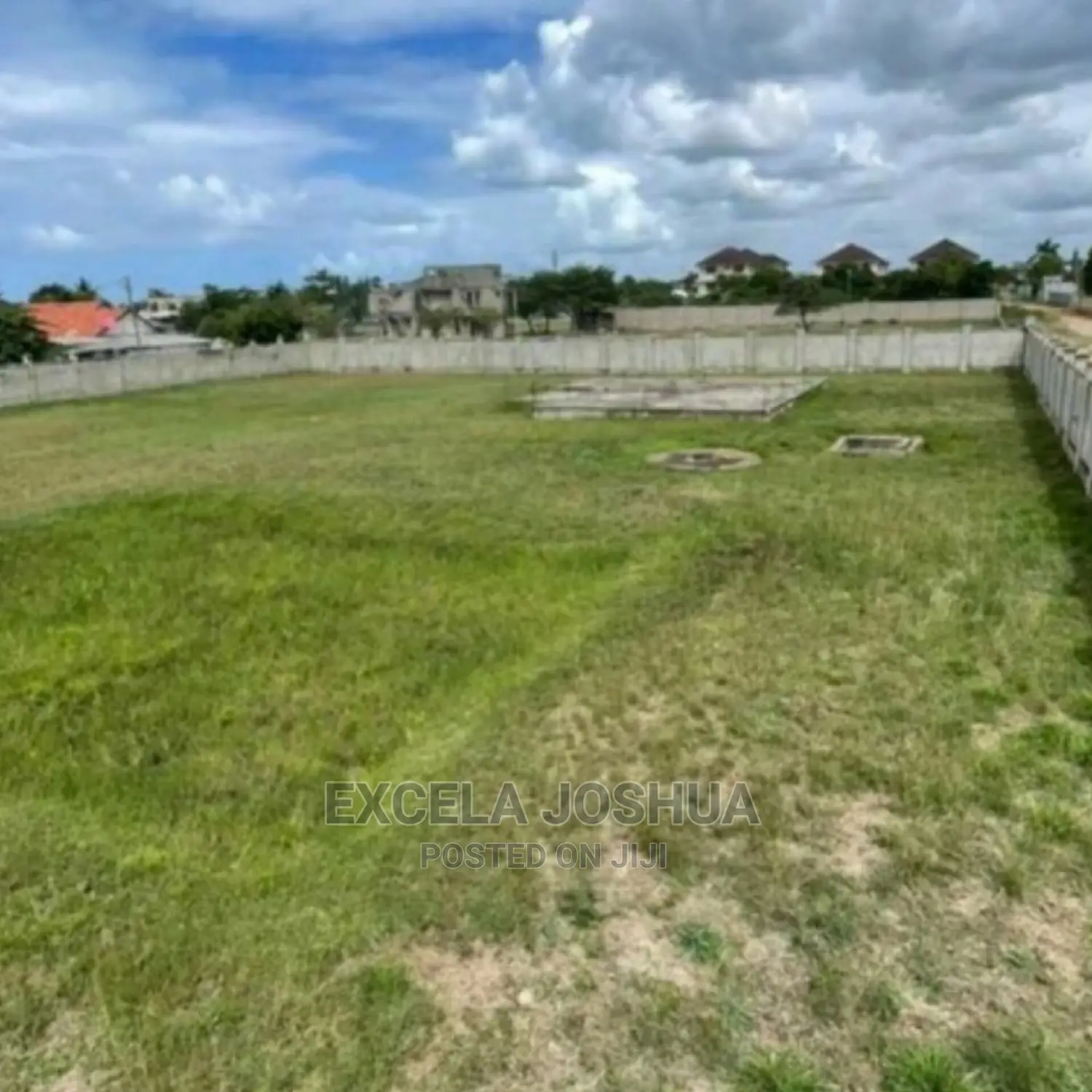 Kiwanja Kiko Karibu Na Main Road Kinauzwa Bahari Beach