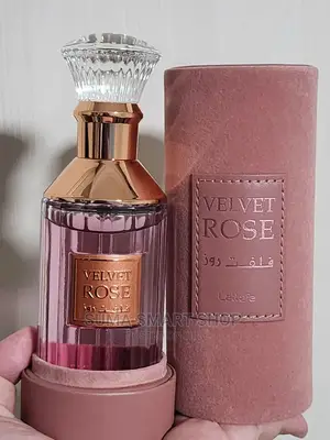 VELVET Rose Perfume .