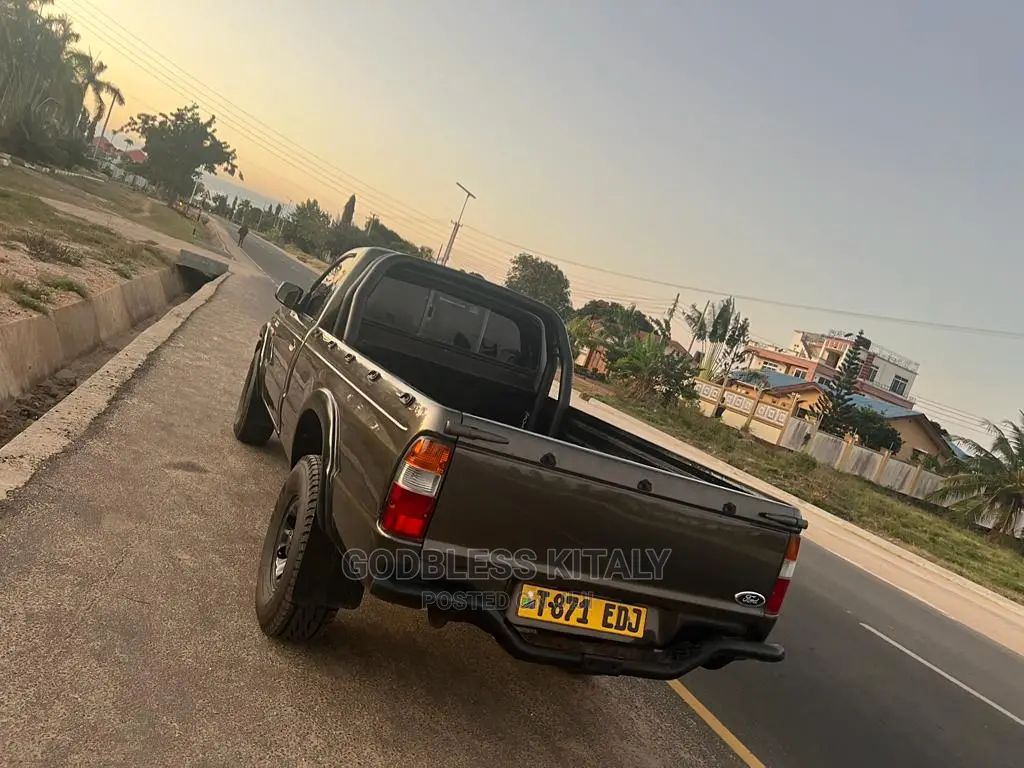 Ford Ranger 2003 Yellow