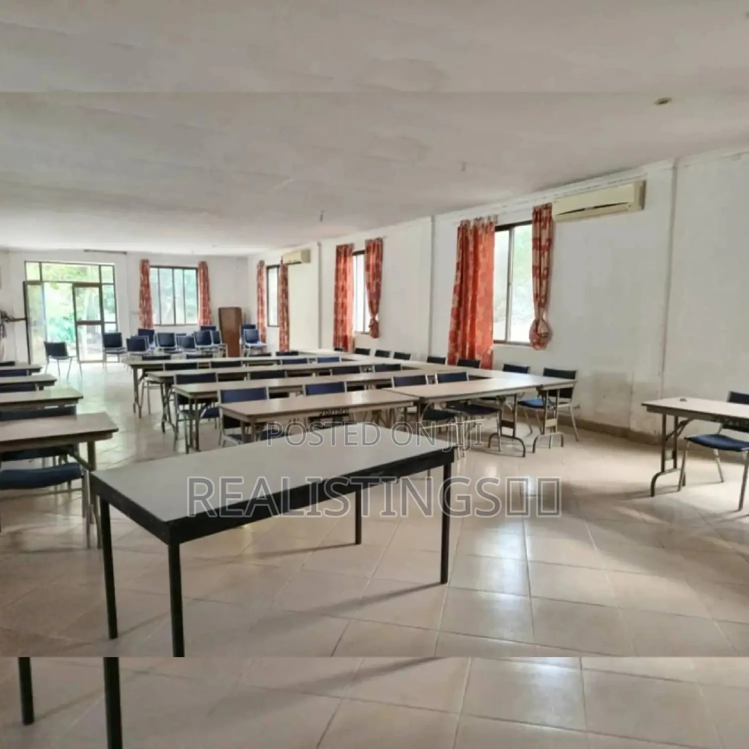 Kibaha: Lodge, Bar, Kumbi Na Ofisi Vinauzwa - Pwani