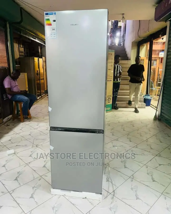 Hisense Refrigerator H350BTS Net Capacity 262 Litres