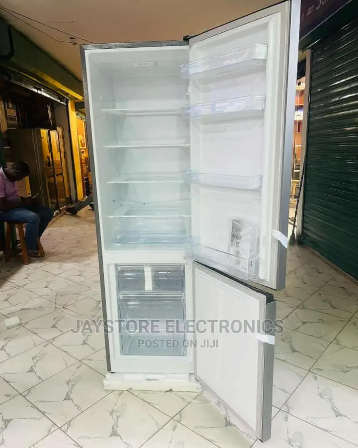 Hisense Refrigerator H350BTS Net Capacity 262 Litres