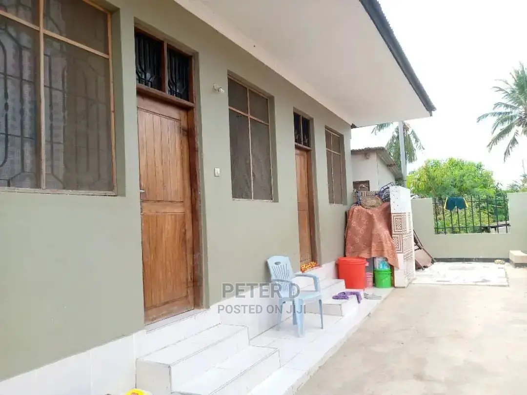 1bdrm Apartment in Kimara for rent