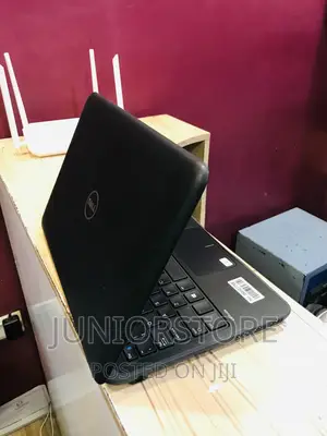Laptop Dell Latitude 3180 4GB Intel Pentium SSD 128GB