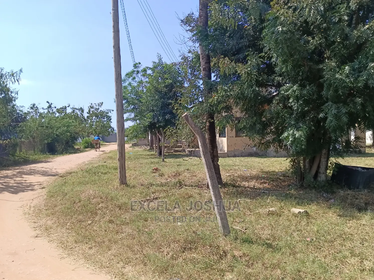 Kiwanja Kizuri Sana Kinauzwa Mbweni JKT