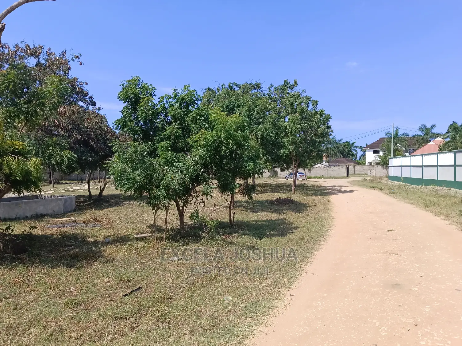 Kiwanja Kizuri Sana Kinauzwa Mbweni JKT