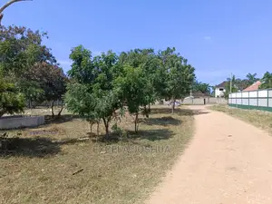 Kiwanja Kizuri Sana Kinauzwa Mbweni JKT