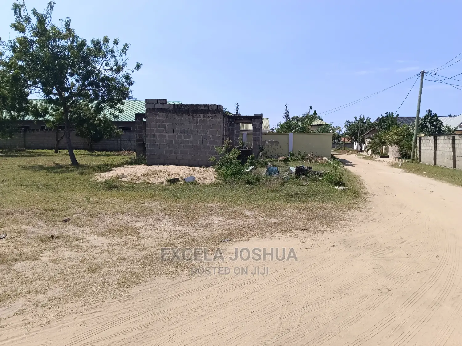 Kiwanja Kizuri Sana Kinauzwa Mbweni JKT