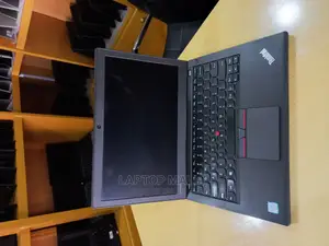 Laptop Lenovo ThinkPad X260 8GB Intel Core I7 HDD 500GB