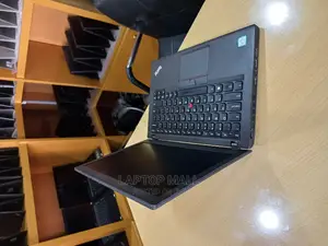 Laptop Lenovo ThinkPad X260 8GB Intel Core I7 HDD 500GB