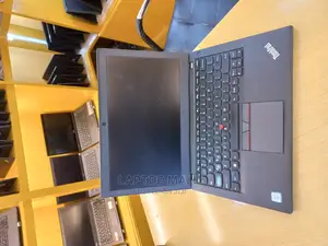 Laptop Lenovo ThinkPad X260 8GB Intel Core I7 HDD 500GB