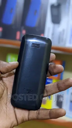 New Itel it2163 Black