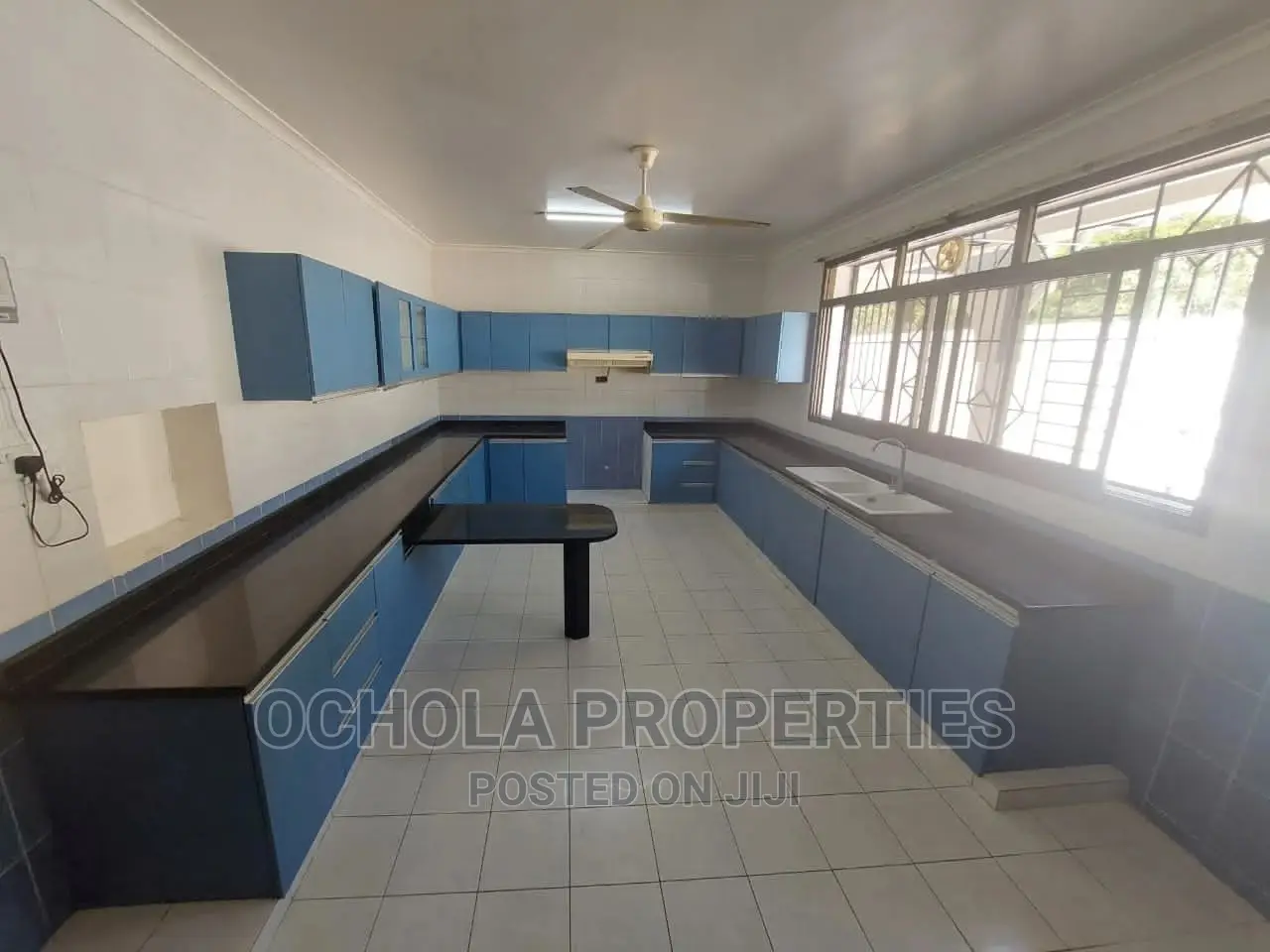 Furnished 4bdrm Villa in Mikocheni for rent