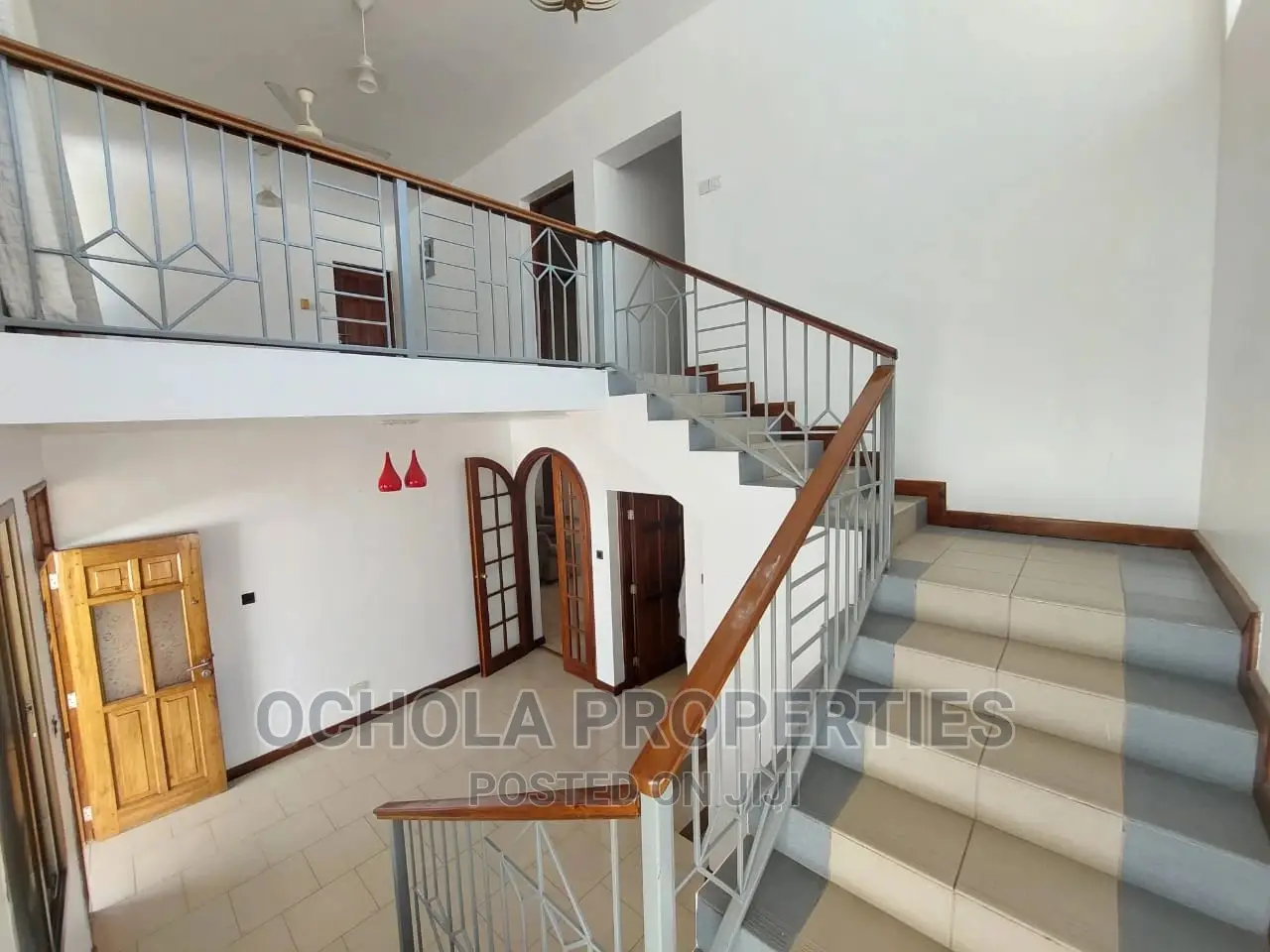 Furnished 4bdrm Villa in Mikocheni for rent