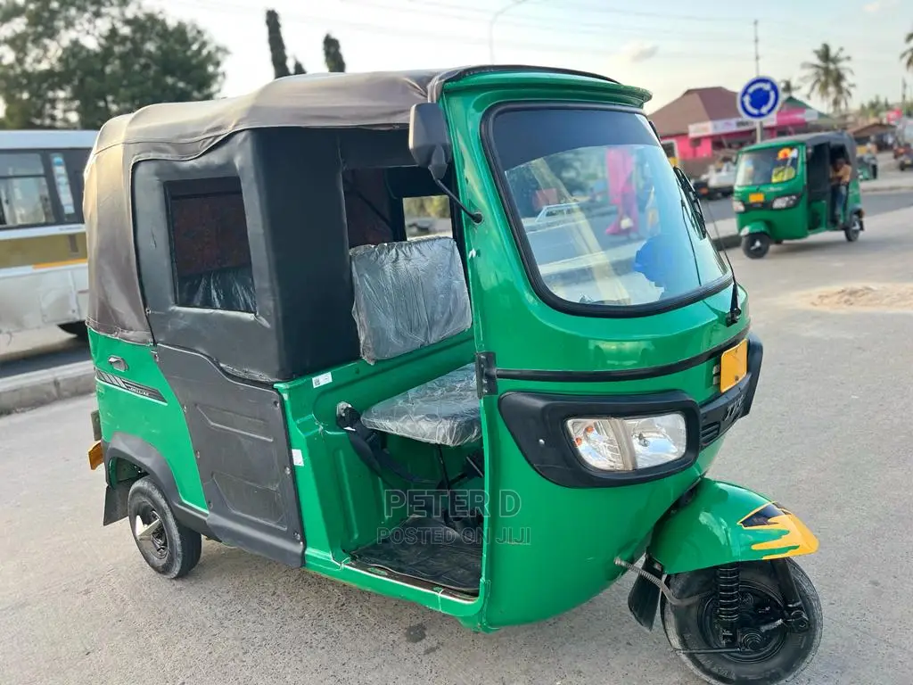 TVS 2023 Orange