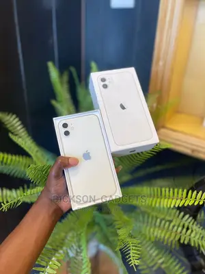 Apple iPhone 11 128 GB White