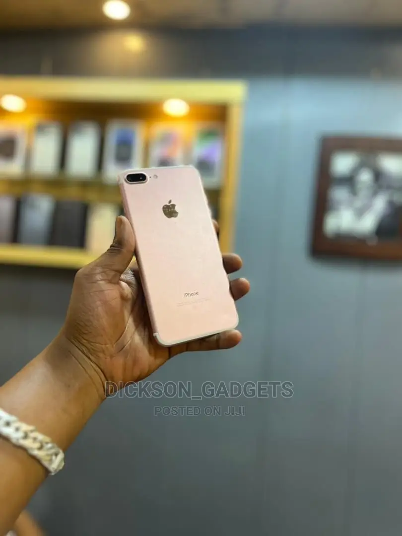 Apple iPhone 7 Plus 128 GB Gold