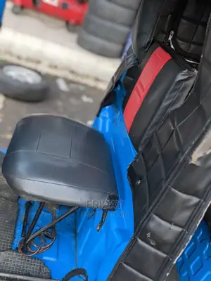 Bajaj RE 2019 Blue