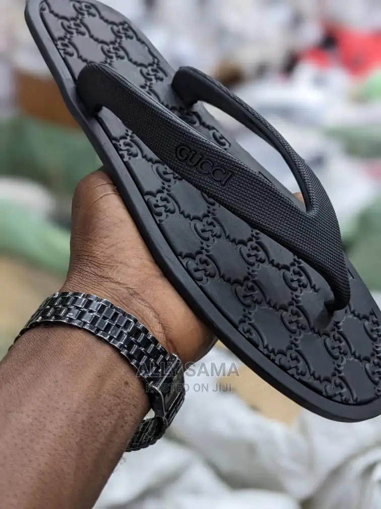 Slippers Rubber Unisex (Mkataba)