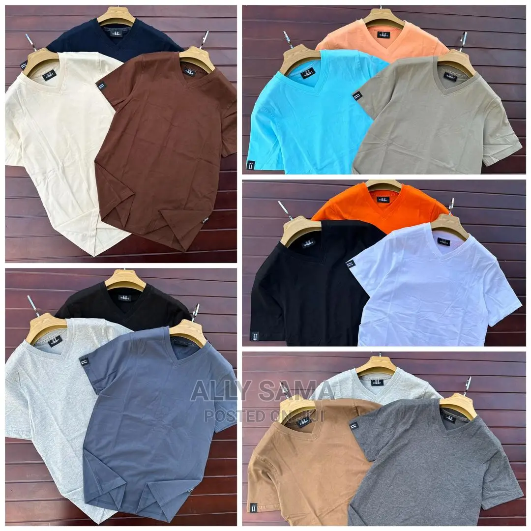 Unkut T-Shirt v Cotton  Plain