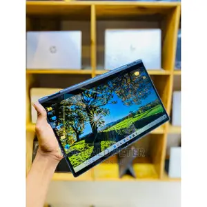Laptop Lenovo Yoga 330 8GB AMD Ryzen SSD 640GB