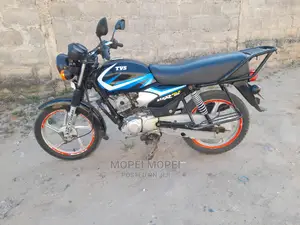 TVS HLX 125 2021 Black