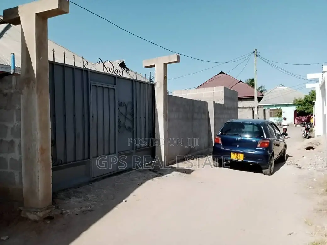 3bdrm House in Mbande Kiponza, Temeke for sale