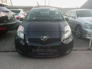 Toyota Vitz 1.3 FWD 3dr 2009 Black