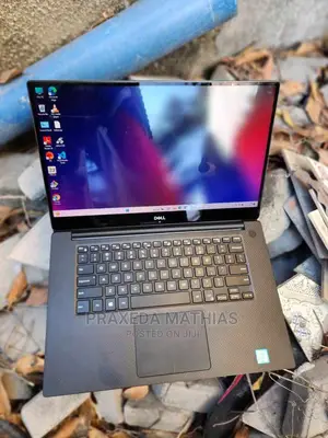 Laptop Dell XPS 15-9570 16GB Intel Core I7 SSD 512GB