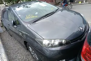 Toyota Wish 2012 Gray