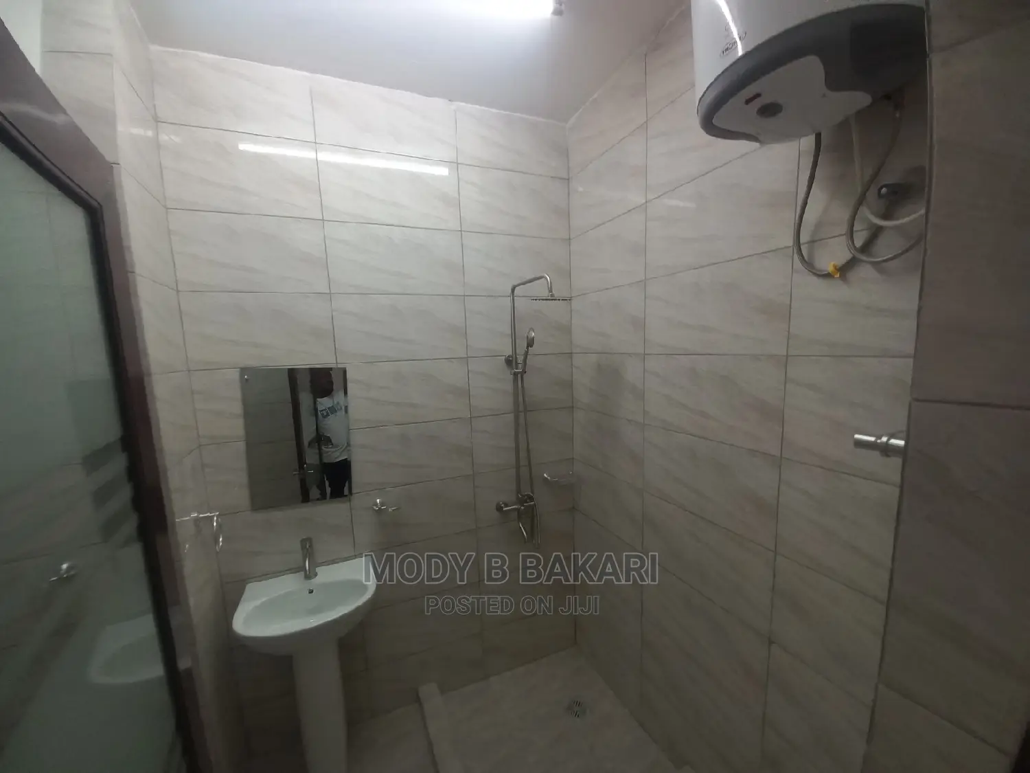3bdrm Apartment in Kinondoni for rent