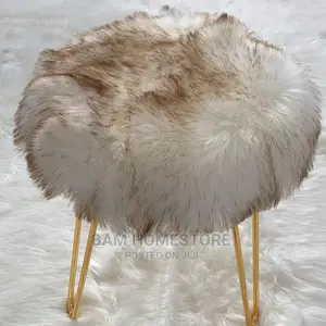 Round Fluffy Rugs