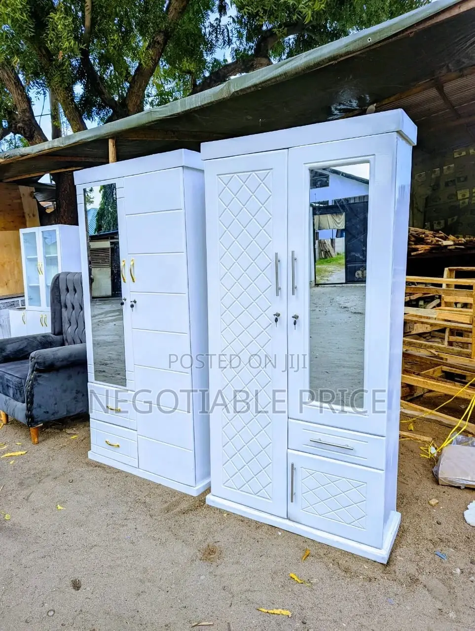 Double Door Clothes Wardrobe