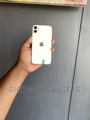 Apple iPhone 11 64 GB White