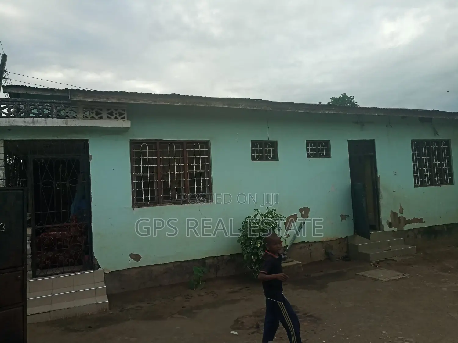 5bdrm House in Mbagala Njia Panda, Temeke for sale