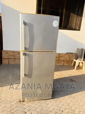 Sansung Fridge Litre 368L