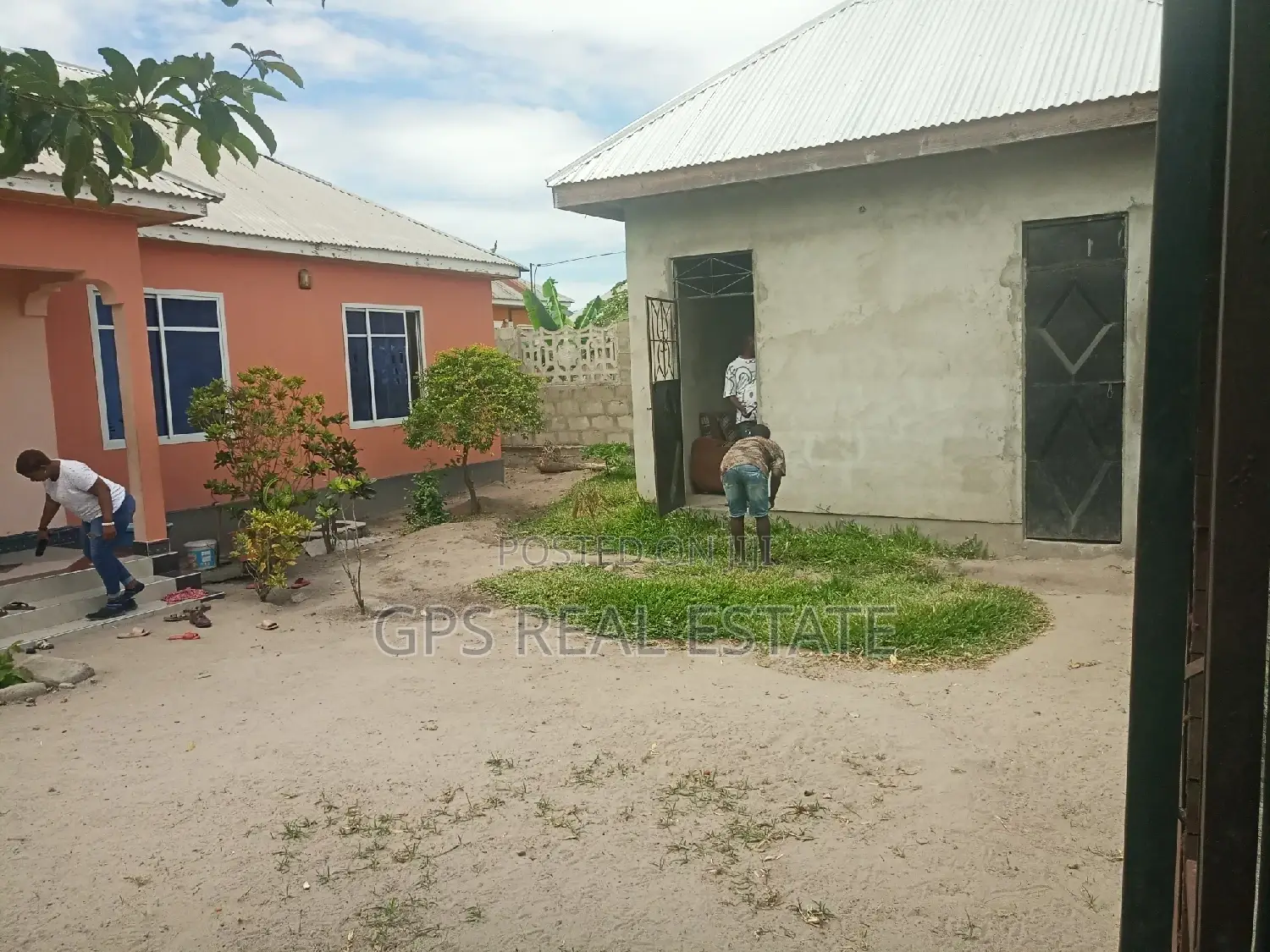 Furnished 3bdrm House in Msongola Njia Ya, Ilala for sale
