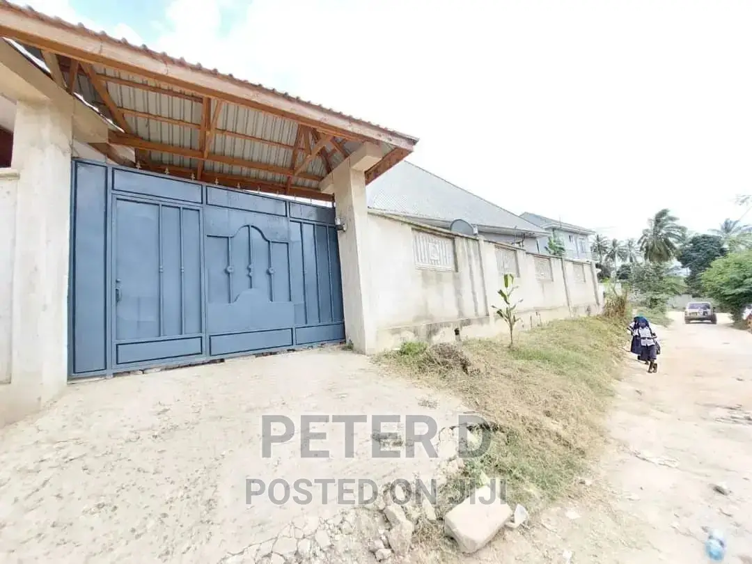 1bdrm Apartment in Kimara for rent