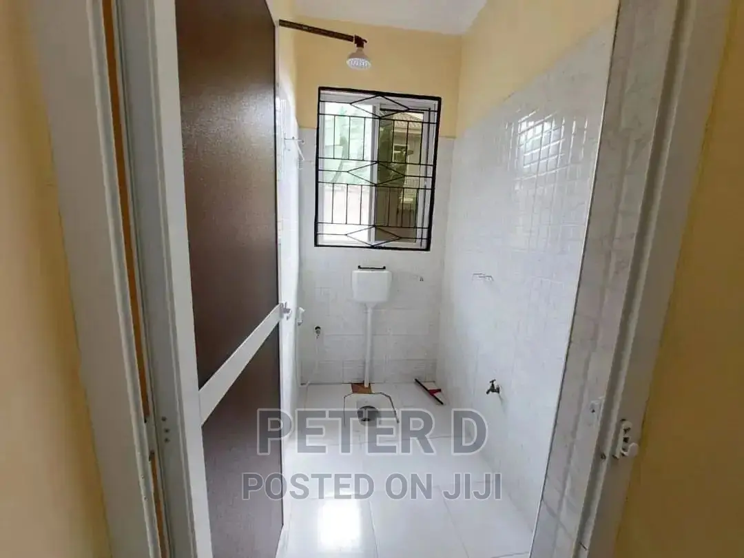 1bdrm Apartment in Kimara for rent