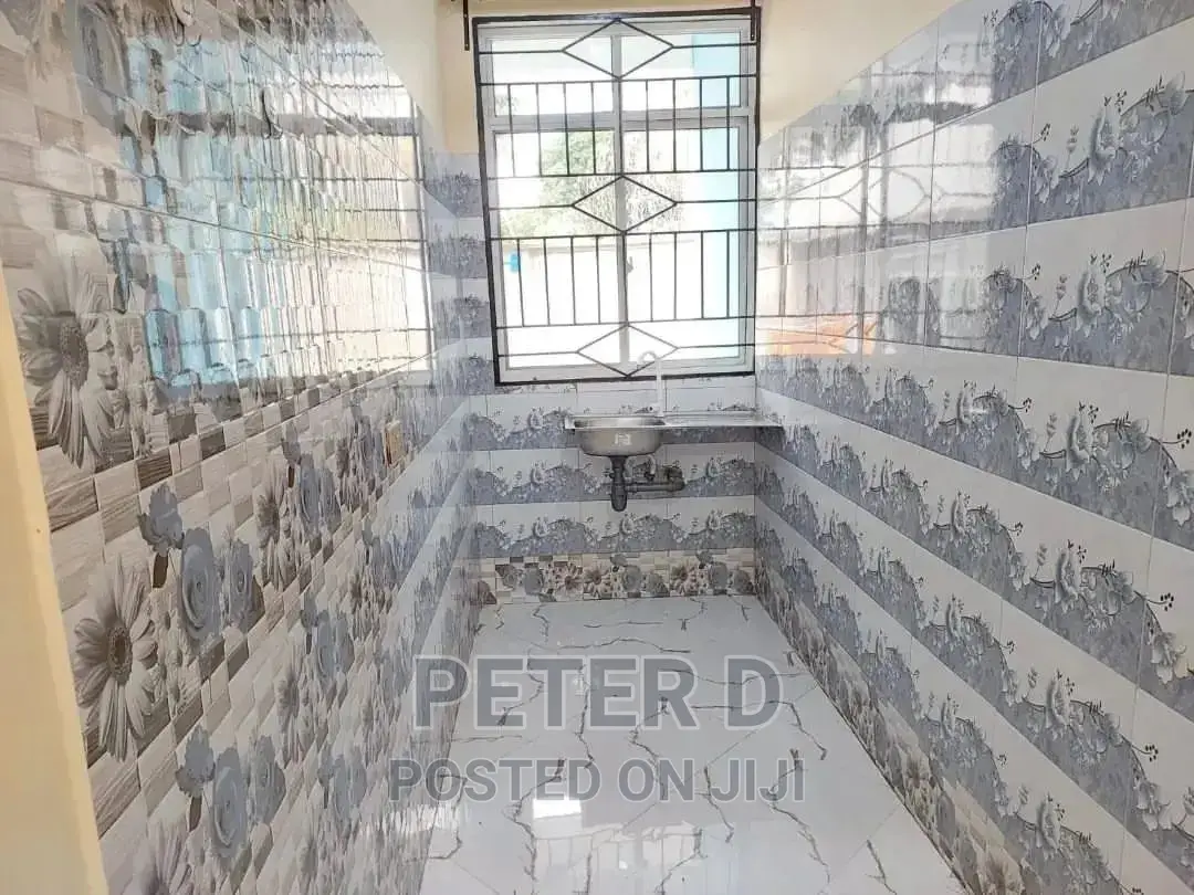 1bdrm Apartment in Kimara for rent