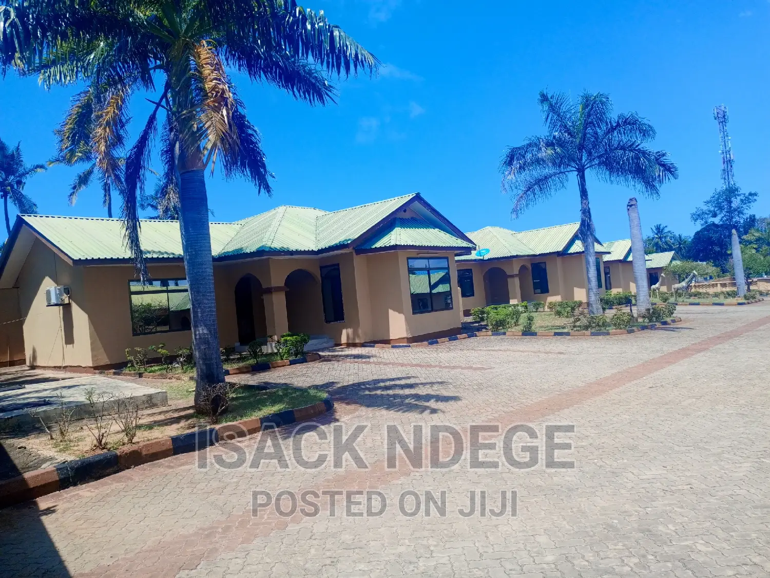 Furnished 3bdrm Villa in Bahari Beach, Kinondoni for rent