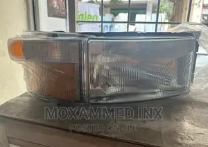 Scania 124 Headlamp