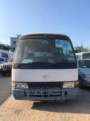 Toyota Coaster 2004 White