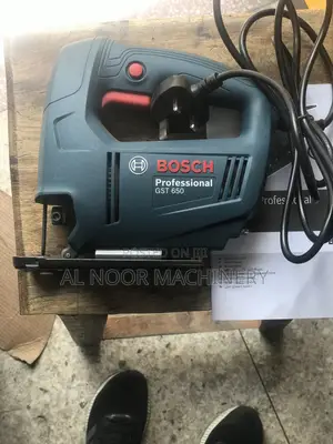 Bosch Professional GST 650