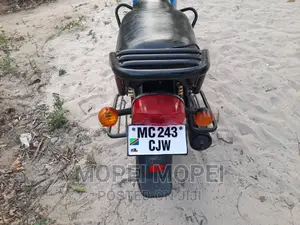 TVS HLX 125 2021 Black