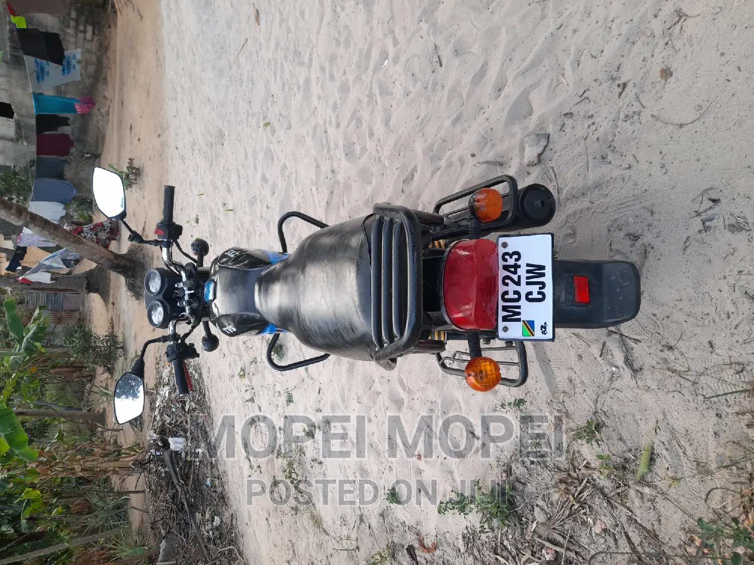 TVS HLX 125 2021 Black